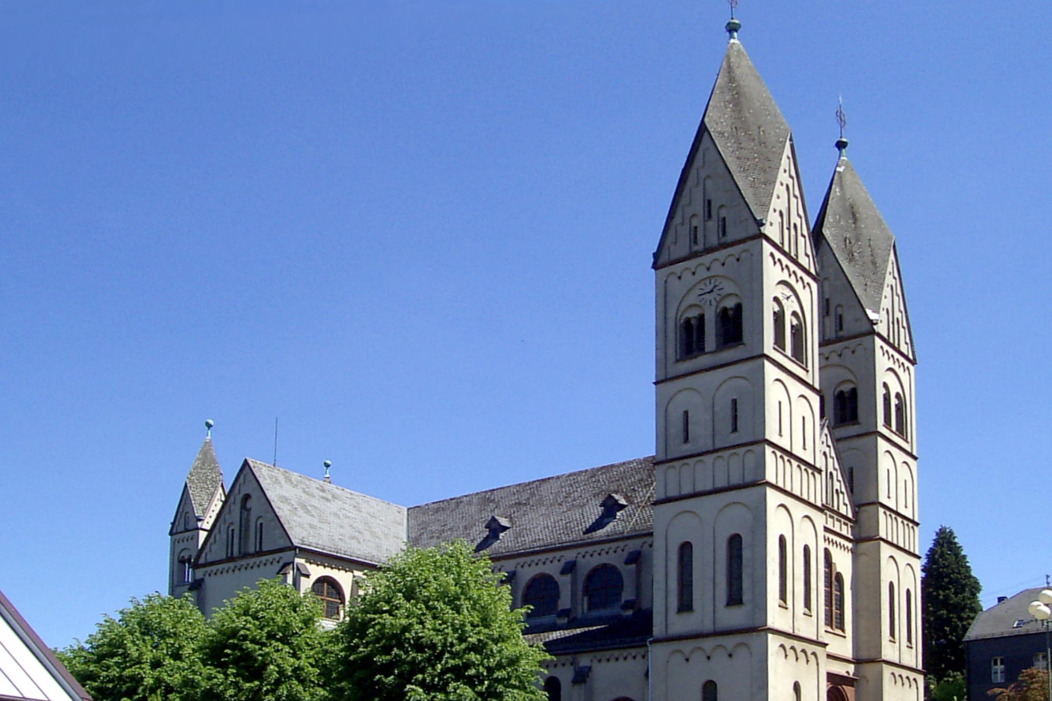 https://jobs-swf-staging.seiten.co/wp-content/uploads/2023/07/Niederfischbach-kirche.jpg